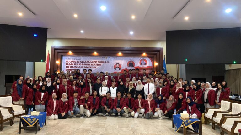 Dari Kampus ke Dunia Kerja: Kisah Perjalanan Alumni Warnai Kuliah Perdana Teknologi Pangan UMM 2025